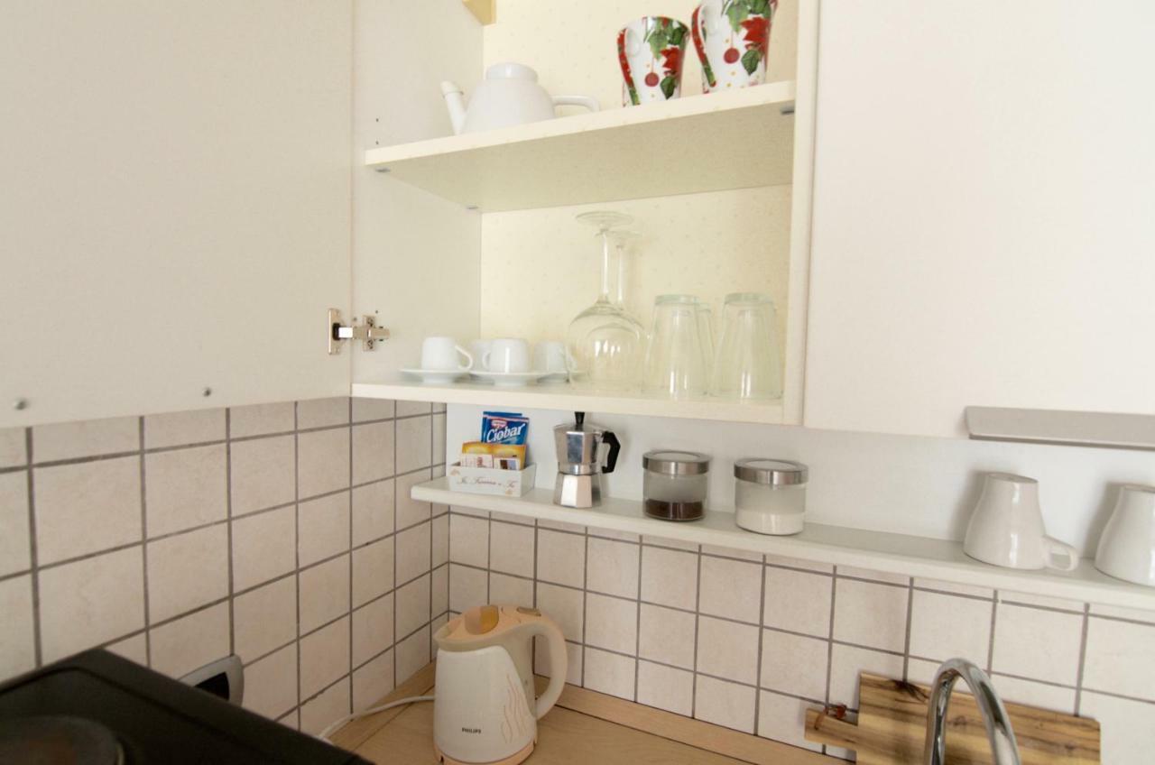 Interno 77: Sunny Apartment with Fast Fiber Internet for Couples Trento Exterior photo